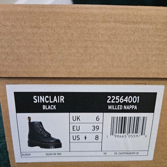 Dr. Martens Sinclair Boot - Picture 4 of 5